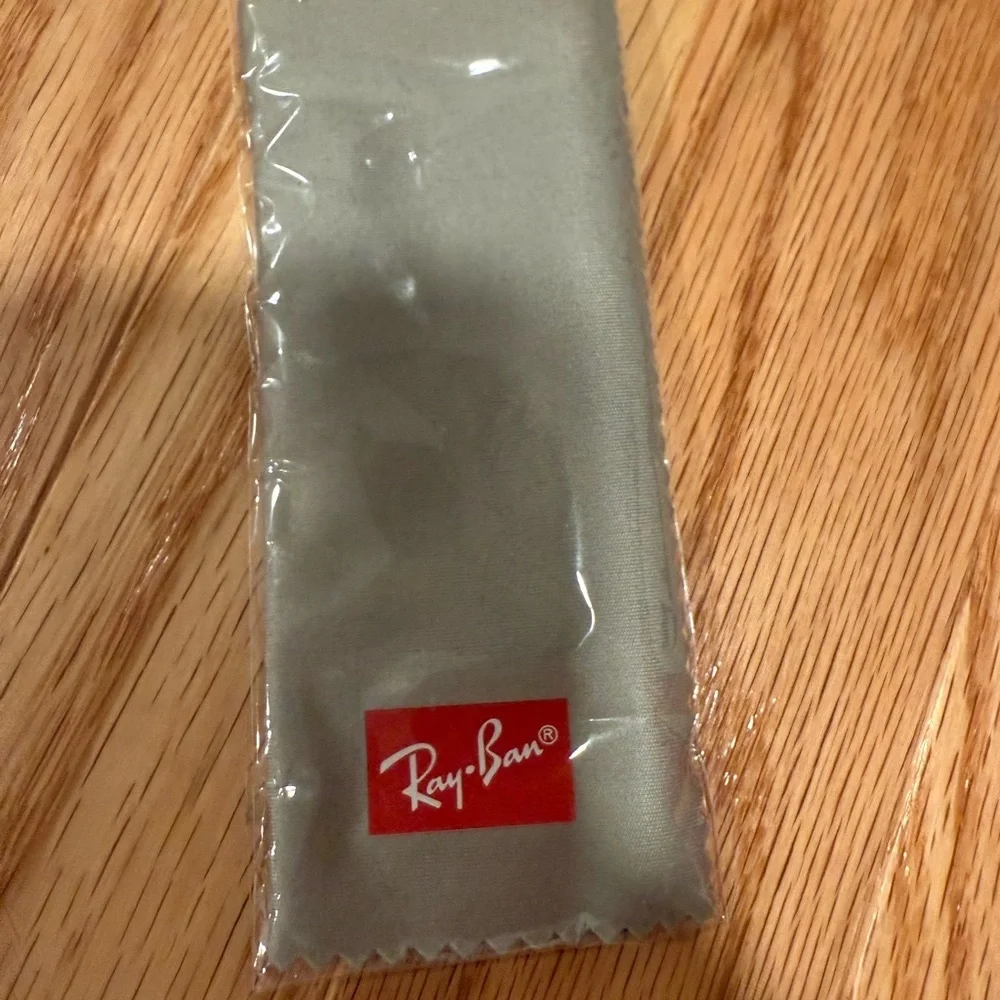 Ray-Ban Tan Sunglasses Holder and Cloth cleaner